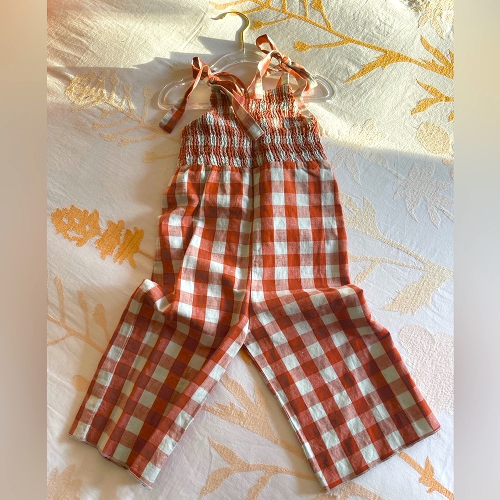 Fin & Vince hand sewn smocked overall romper. Toddler girls  2/3. Like new!